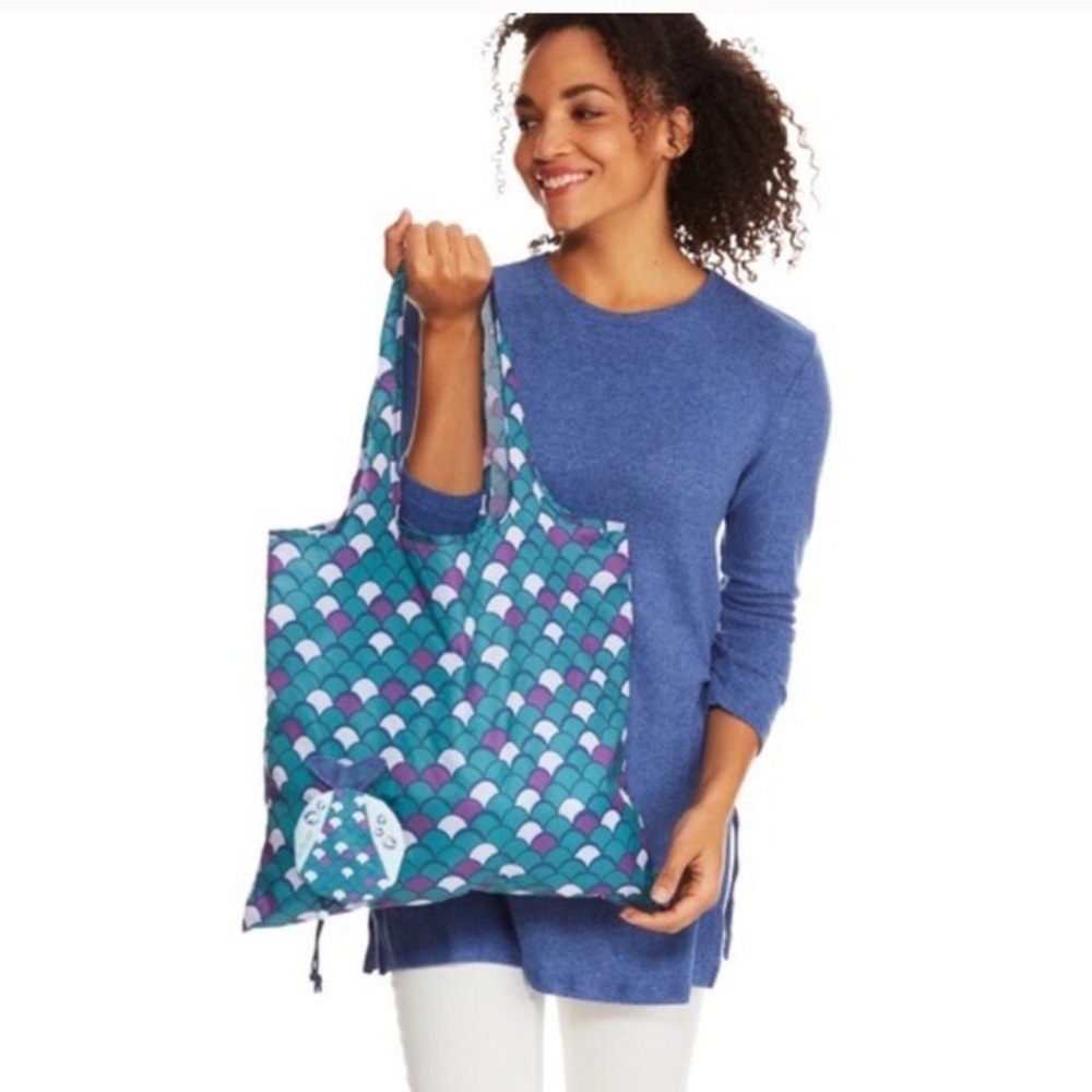 Thirty-One Hideaway Tote in Mermaid Tail Pattern!